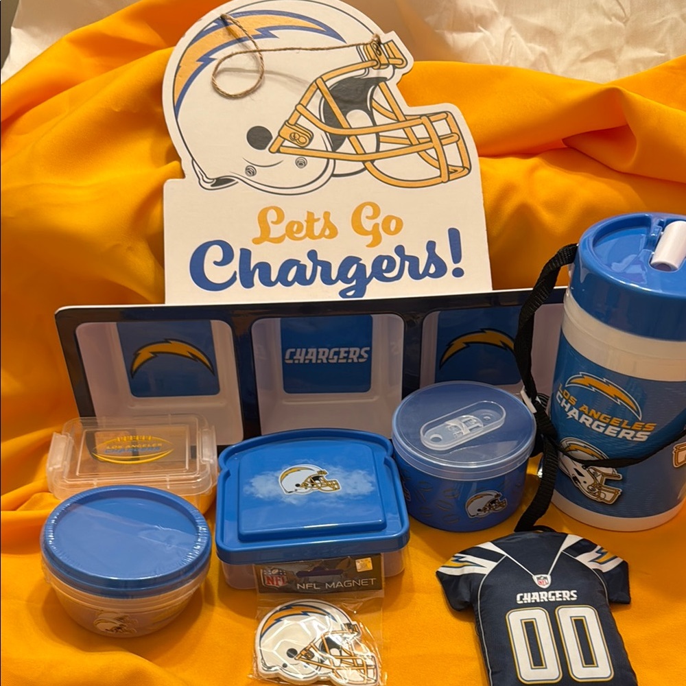 Chargers Blue and White Phone Accessories Set